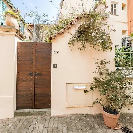 Apartment Maioun *